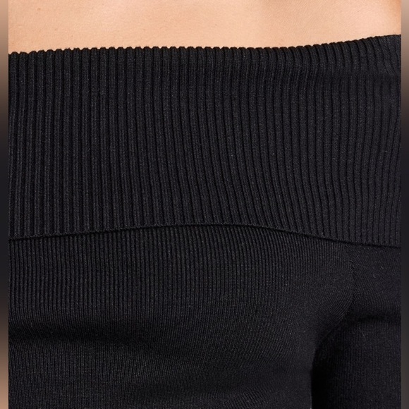 NWT Line & Dot Heart Struck Sweater – Off-Shoulder Knit - Picture 3 of 8